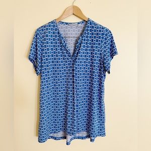 Susan Graver Liquid Knit Top. Size Large